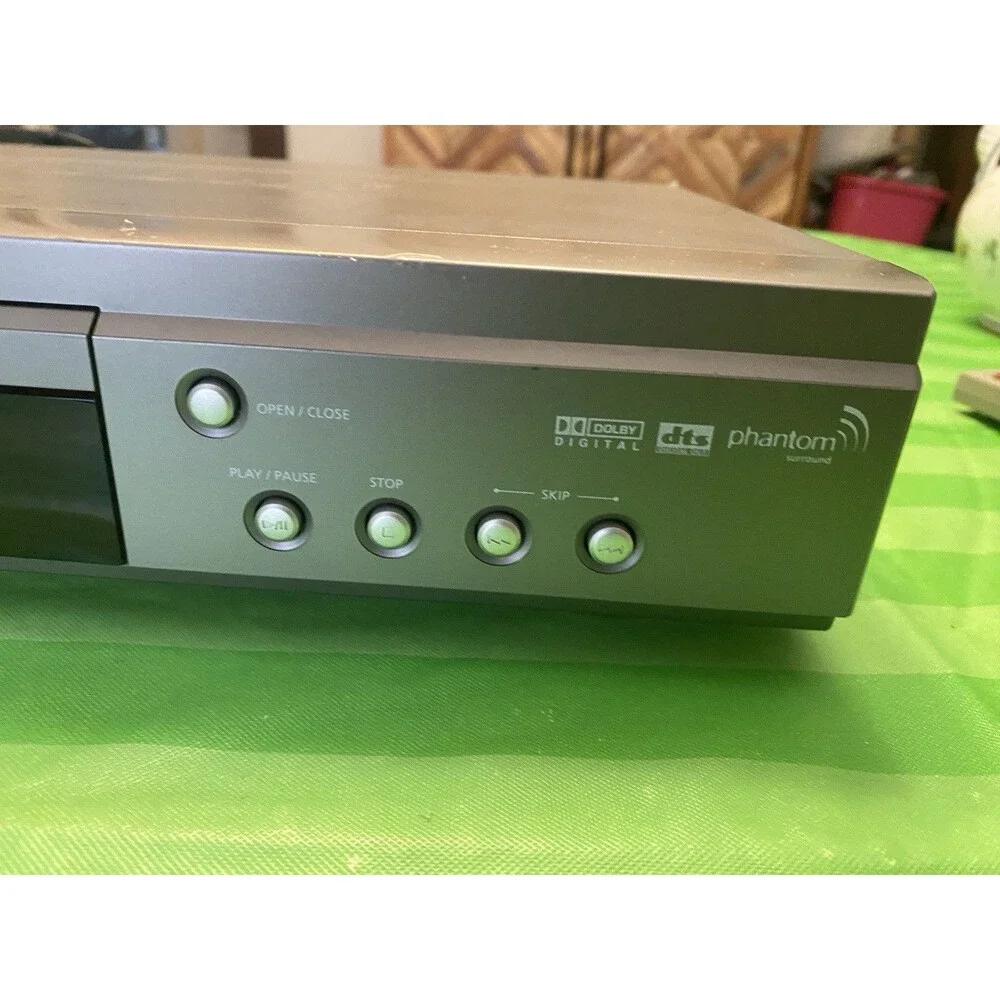 SAMSUNG DVD/CD/MP3 Player DVD-5222 TESTED With Remote